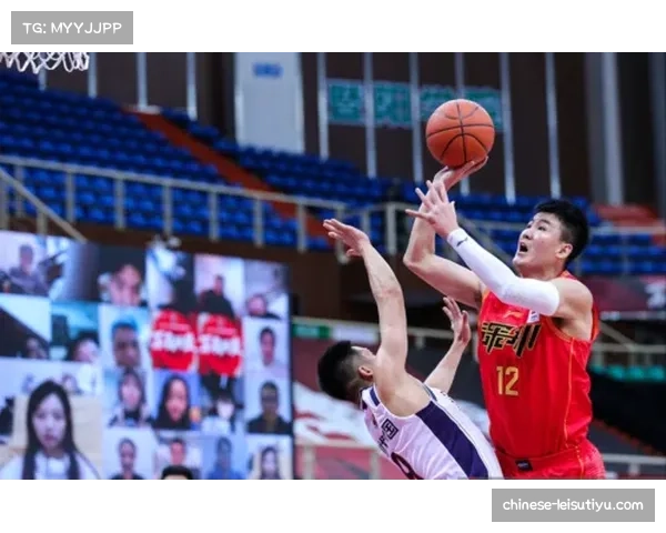 莫泽点射加补射独中两元 成奥地利U17爆冷头号功臣